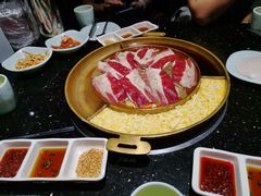 -猪啊牛呀羊啊铜盘烤肉(正大广场店)