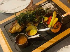 -YUE·6·西式融合餐厅(外滩六号店)