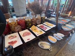 -松山湖凯悦酒店·Café自助餐厅·周末火舞秀表演