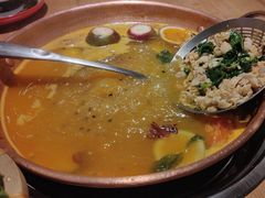 -洱火云南酸菜牛肉火锅(石景山当代商城店)