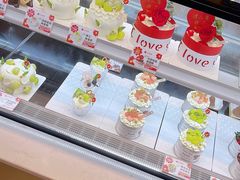 -花花卷卷·鲜食蛋糕(静安久光百货店)