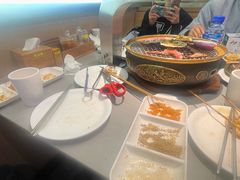 -山焱·炭火自助烤肉(周浦万达店)