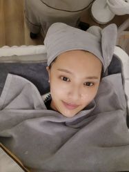 -倩极·精研痘敏肌管理
