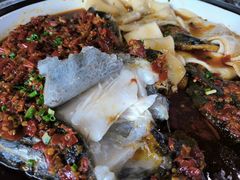 剁椒鱼头-良师门滨海人家·海鲜·家常菜(滨海城店)