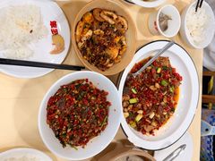 -笨罗卜浏阳菜馆(太平街店)
