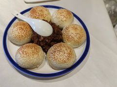 芝麻空心火烧-北平楼·烤鸭·北京菜(牡丹园店)