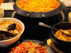 -军硕烤肉·部队火锅(二七万达店)