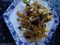 -蜗牛小馆醉乡民谣云南菜(惠新西里店)