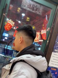-东方先生国潮男士理发馆