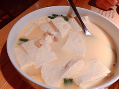 农家豆腐煲-荣小馆(杭州大厦店)