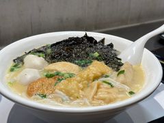 鱼丸河粉-翠华餐厅(香港国际机场店)