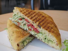 青酱鸡肉三明治-Jamaicablue Coffeeshop(中央广场店)