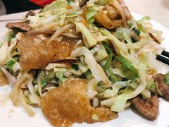 老头盖浇饭-老头盖浇饭(南京新街口明瓦廊宏光酒店店)
