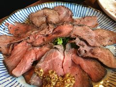 牛肉刺身-炼火烤肉店