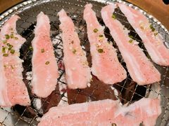 -山川小町·极番烧肉(新地假日广场店)