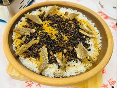 -堂瓦里·33年传统赣菜(第一街区店)