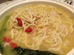 -桂满陇·蟹黄小笼汤包(巴黎春天浦建店)
