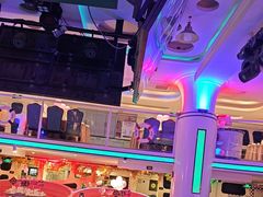 -巴特餐饮6加1音乐餐吧·新疆菜