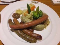 -LENBACH兰巴赫西餐啤酒坊(大连星海广场店)