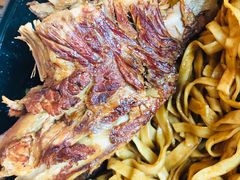 -内蒙焖面大盆骨餐馆(山大路店)