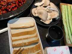 -渝宗老灶火锅(巴国城店)