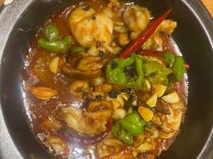 黑松露牛肝菌焖牛蛙-云海肴云南菜·蒸汽石锅鱼(北京良乡华冠店)