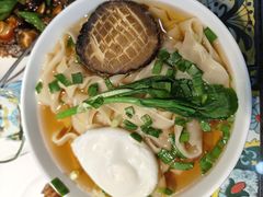 -小红鲸·海鲜餐厅(轸大路店)