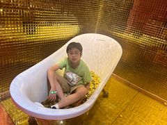 -不可思议减压馆·解压博物馆·摔碗发泄·团建定制