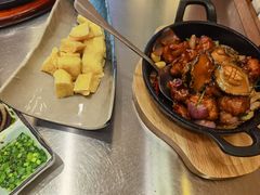 -潮界(LU·ONE凯德晶萃广场店)