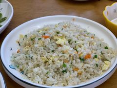 香葱蛋炒饭-食光慢宴·安吉土菜馆