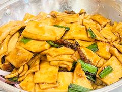 -江城燕子大排档(江汉路步行街店)