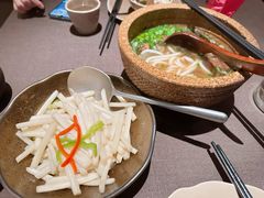 -山石榴·贵州菜(陆家嘴中心店)