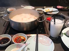 -捞王锅物料理(上海世茂广场店)