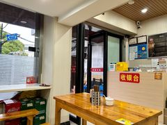 -潘国仙耳光馄饨(黄家阙路店)