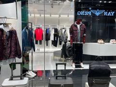 -广州白马服装市场