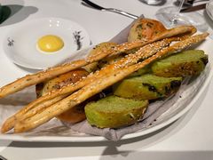 麵包-Da Ivo哒伊沃意大利魔镜餐厅(外滩12号店)