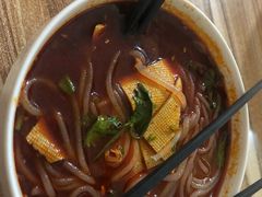-老字号杨坡红油米线腊汁肉夹馍(东四道巷店)