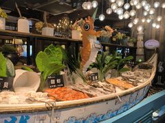 -领鲜活海鲜榴莲自助火锅(东门店)