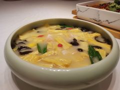 上汤虾仁鲜腐竹-禾珍珠家常小馆(河南博物院店)