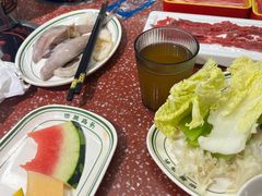 -四囍码头海鲜烧烤自助火锅(外滩南京东路悦荟广场店)