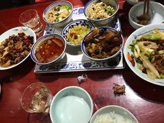 -窄巷子陕菜馆·地道陕西菜(粉巷店)