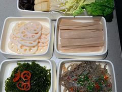 -半天妖|烤鱼·冒烤鸭(汉中吾悦广场店)