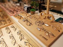 -Trend1881视光·蔡司视觉(领展广场店)