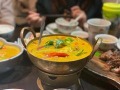 -大头虾越式风味餐厅(光明广场店)