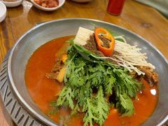 -喇喇排骨火锅·传统韩式脊骨汤(望京西园总店)