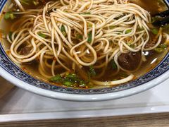 -陇兴楼兰州拉面(西安咸阳国际机场店)