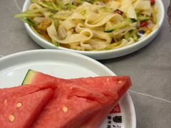 -宴全牛粤来越牛潮汕鲜牛肉火锅(海州万达广场店)