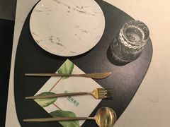 -ins森林童话餐厅coffee&bistro