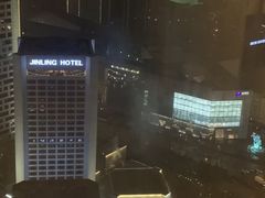 -南京金鹰皇冠假日酒店