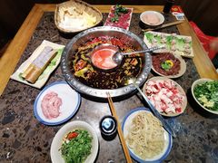 -小楠门·不改良老火锅(合江门店)